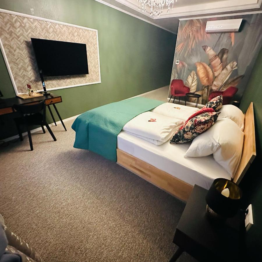 Hotel Residenz Luxury Apartments 메칭엔 외부 사진