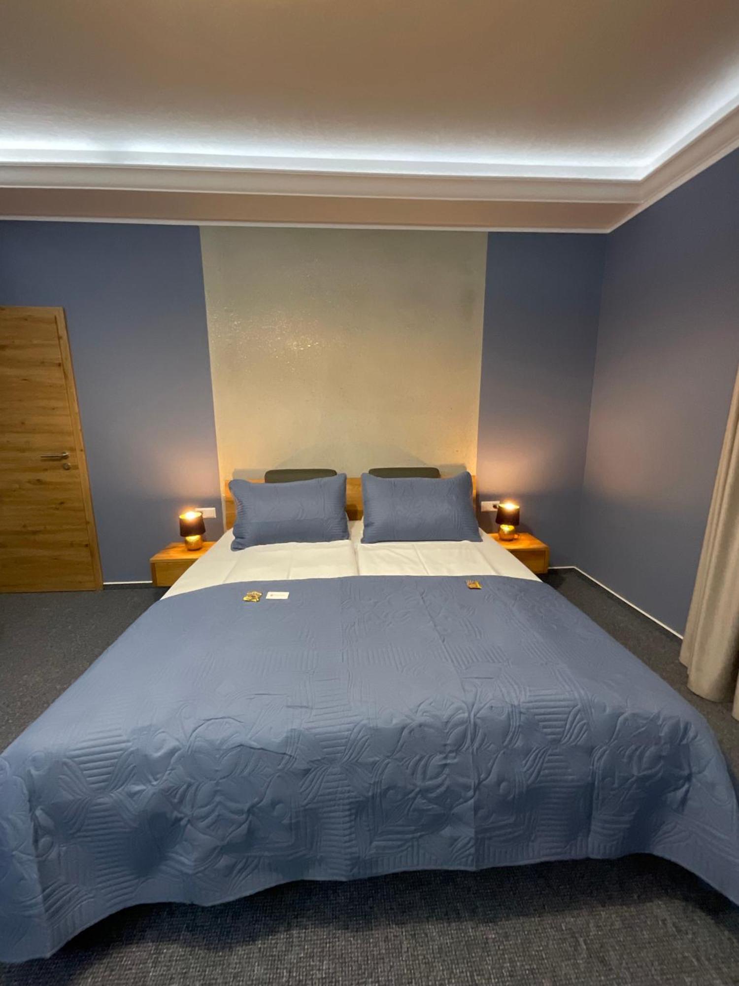 Hotel Residenz Luxury Apartments 메칭엔 외부 사진