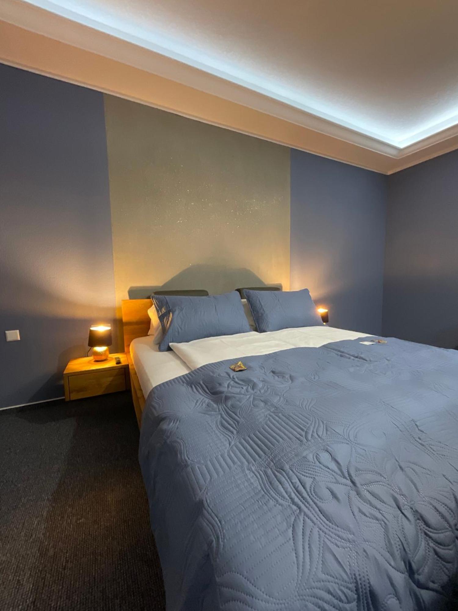 Hotel Residenz Luxury Apartments 메칭엔 외부 사진