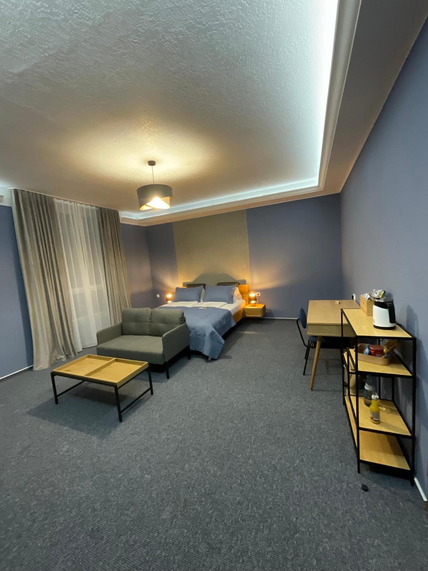Hotel Residenz Luxury Apartments 메칭엔 외부 사진