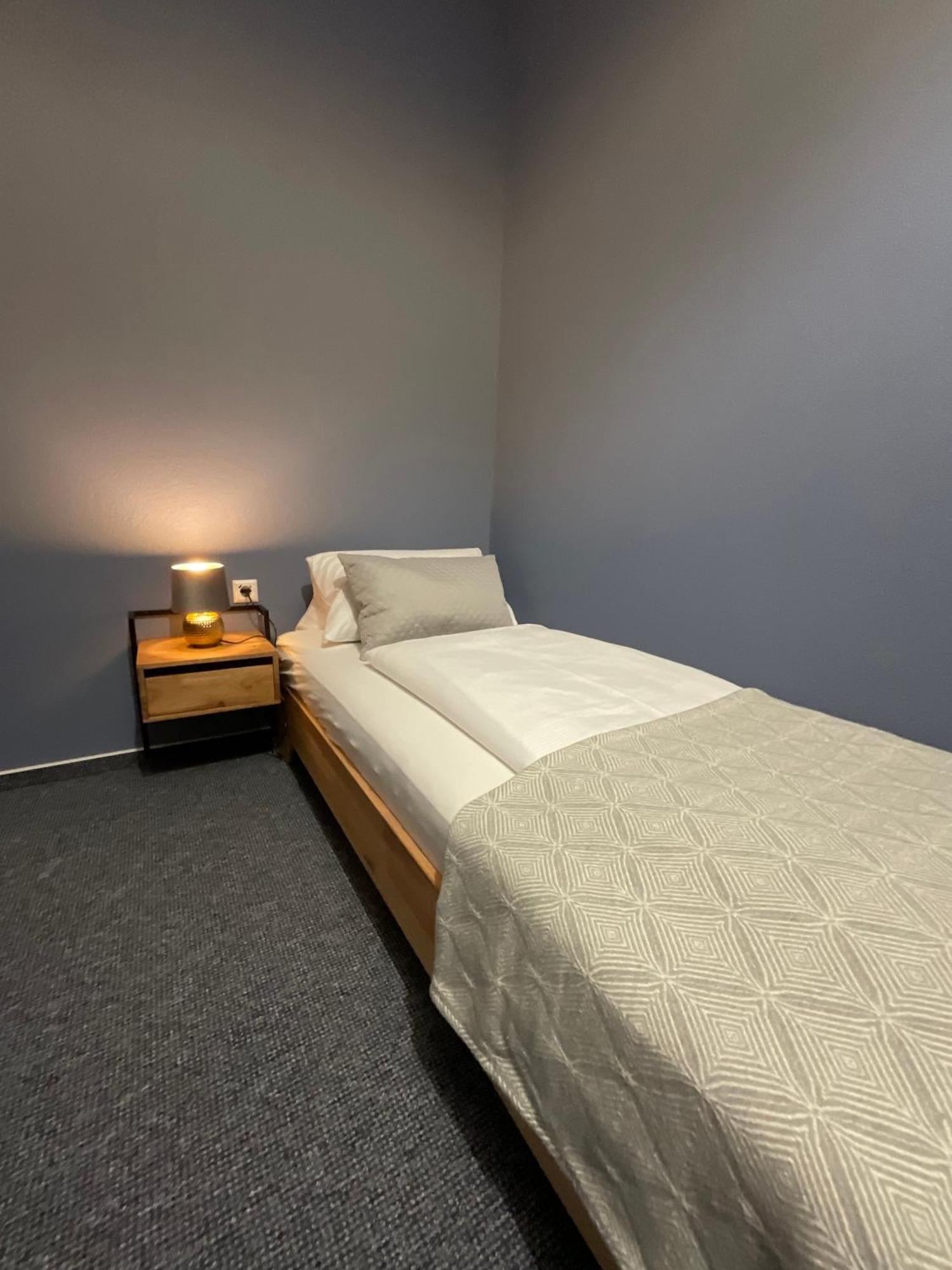 Hotel Residenz Luxury Apartments 메칭엔 외부 사진