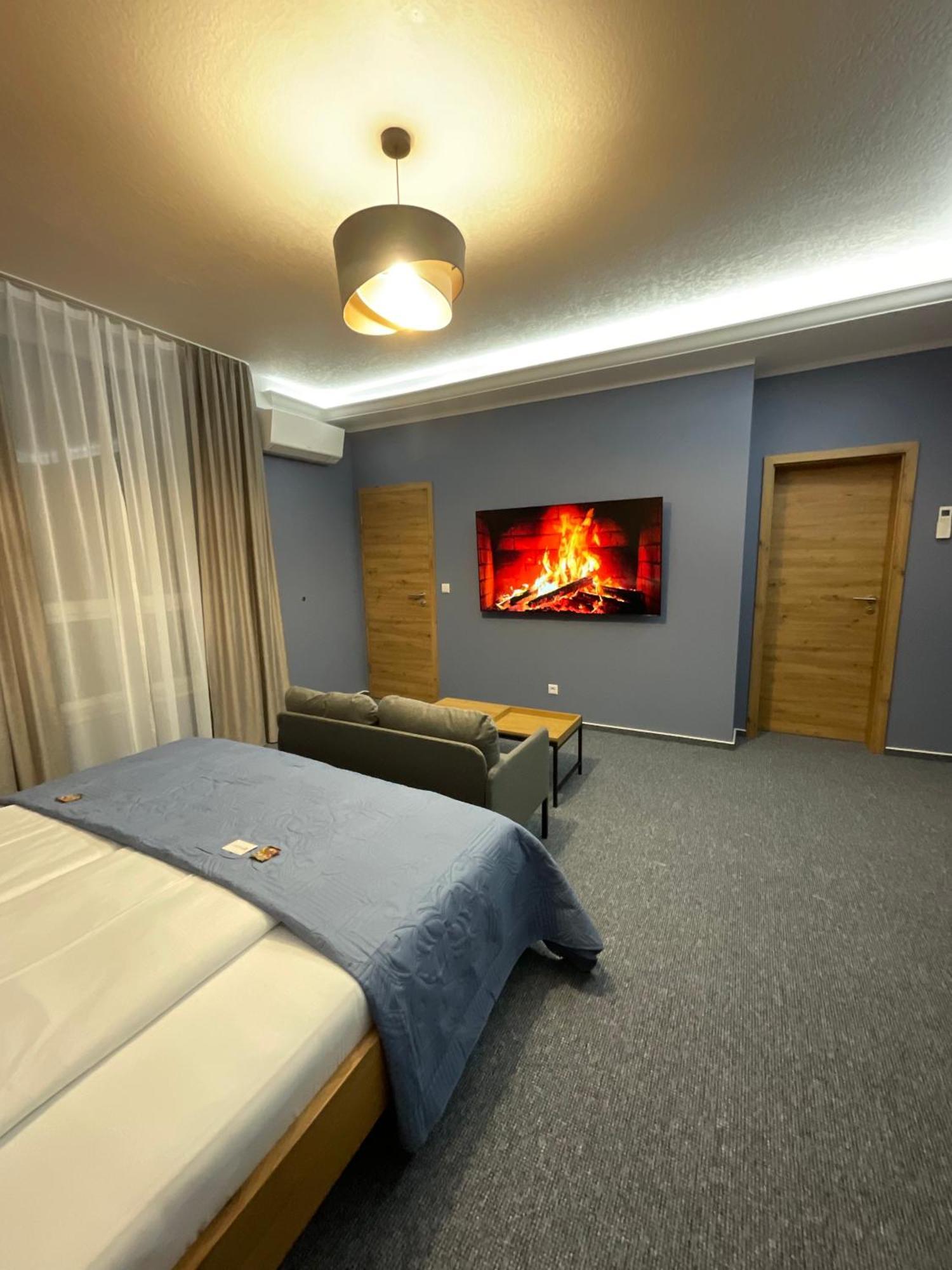 Hotel Residenz Luxury Apartments 메칭엔 외부 사진